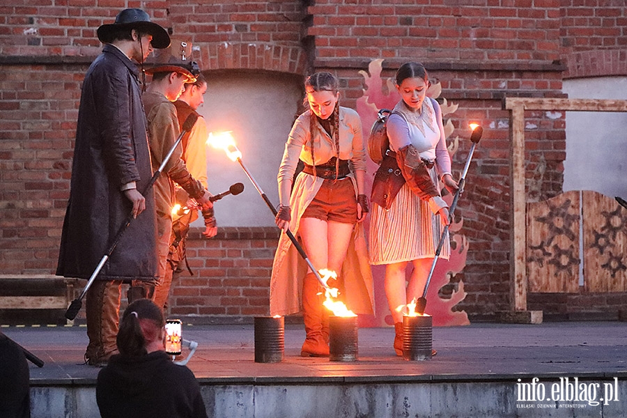 Spektakl ogniowy, fot. 6