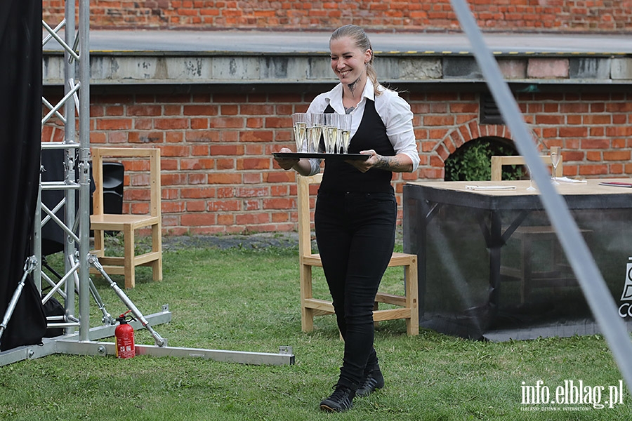 "Gentlemen's Circus", czyli onglerka, elegancja i humor, fot. 6