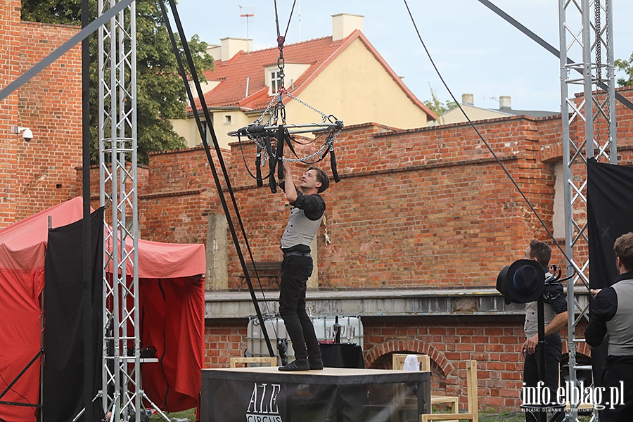 "Gentlemen's Circus", czyli onglerka, elegancja i humor, fot. 31