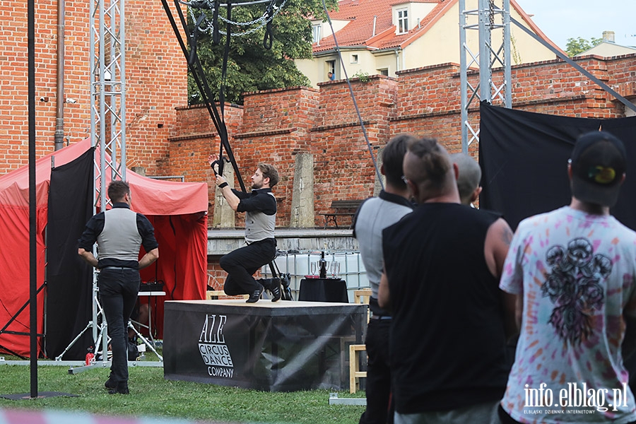 "Gentlemen's Circus", czyli onglerka, elegancja i humor, fot. 41
