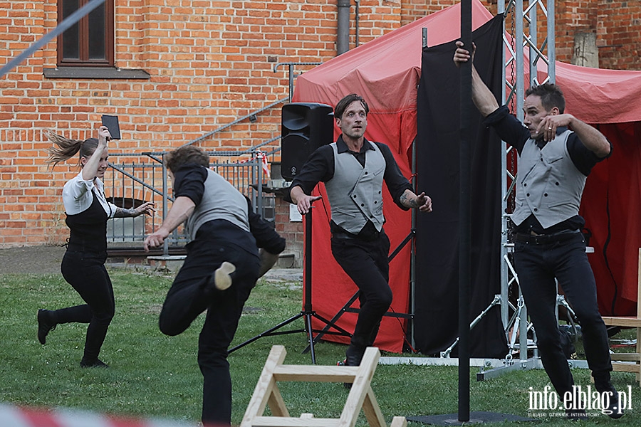 "Gentlemen's Circus", czyli onglerka, elegancja i humor, fot. 71