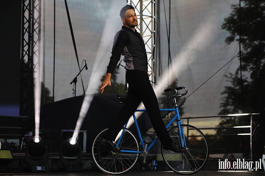 Magia cyrku podczas wita Chleba. Za nami gala Enklawy, fot. 48