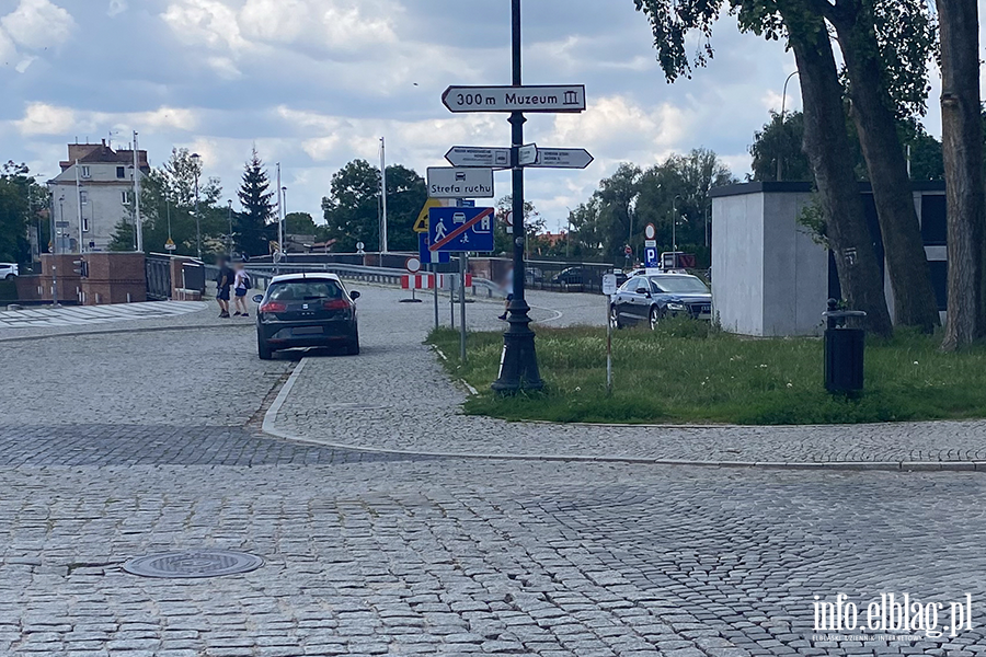 Mistrzowie Parkowania w Elblgu (cz 411), fot. 7