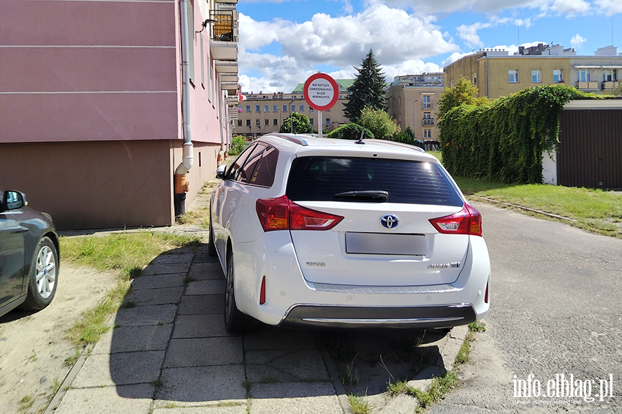 Mistrzowie Parkowania w Elblgu (cz 413), fot. 5