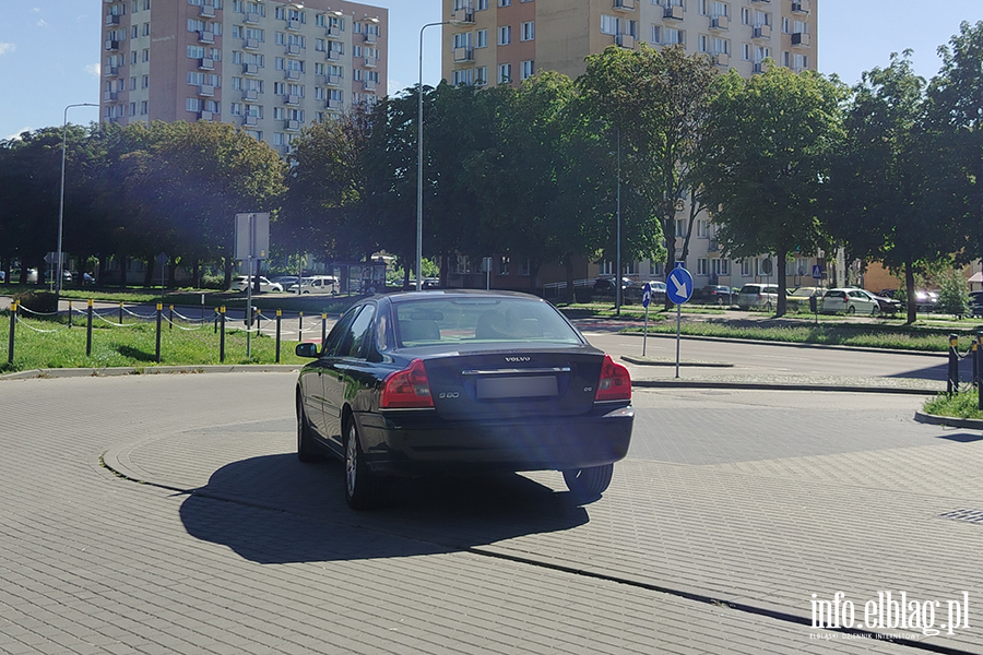 Mistrzowie Parkowania w Elblgu (cz 417), fot. 6