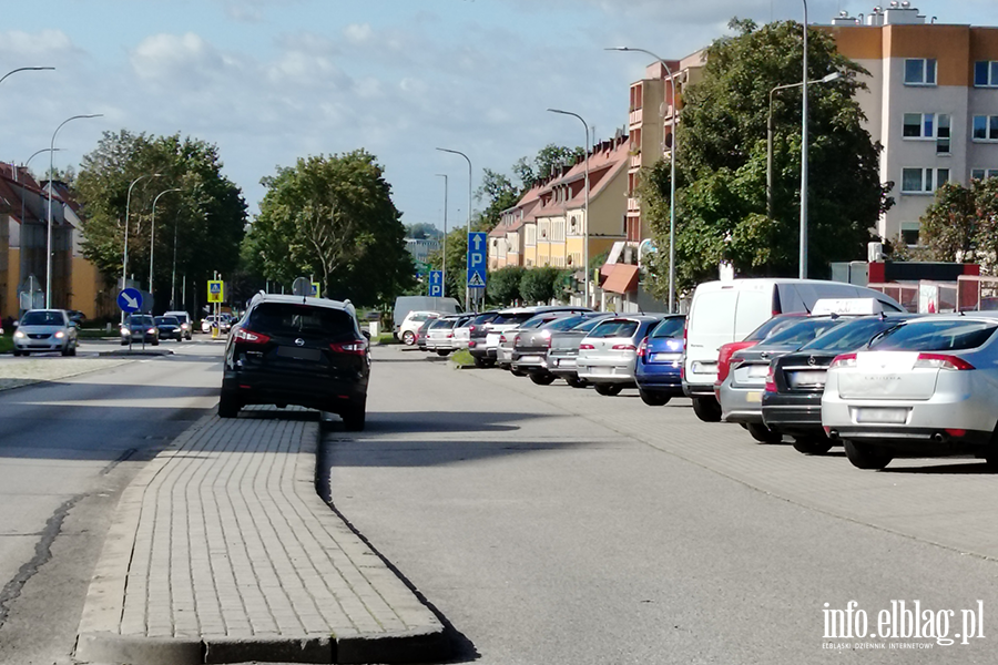 Mistrzowie Parkowania w Elbl�gu (cz�� 420), fot. 7