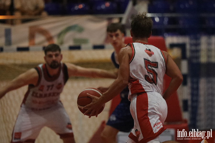 Energa Basketball Elblg vs TKM Wocawek, fot. 79