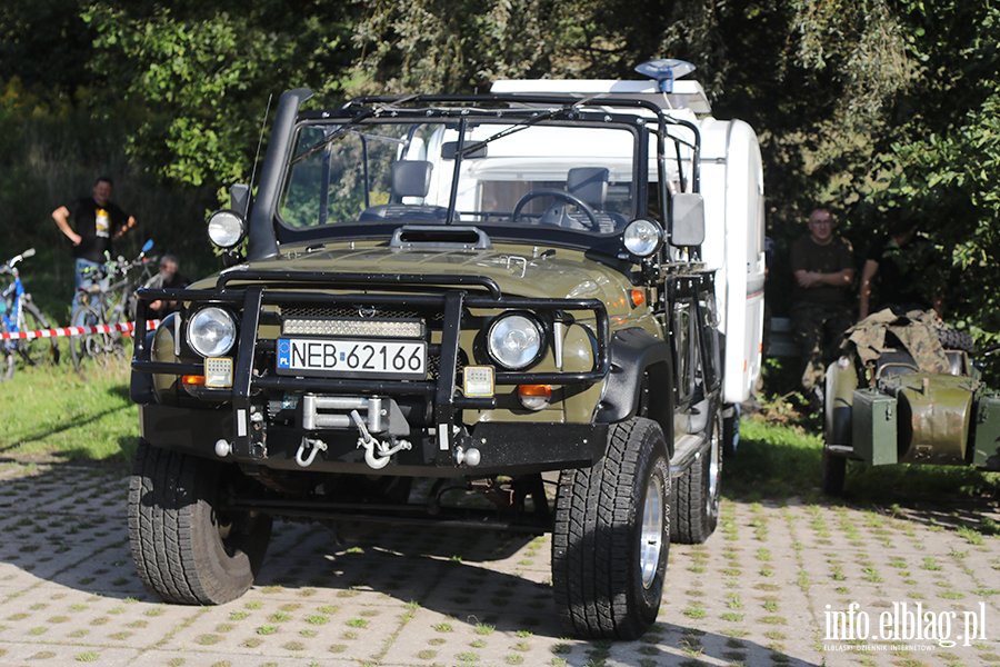 Klasyki motoryzacji pod Gr Chrobrego, fot. 72