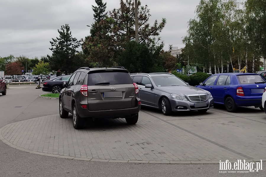 Mistrzowie Parkowania w Elblgu (cz 422), fot. 12