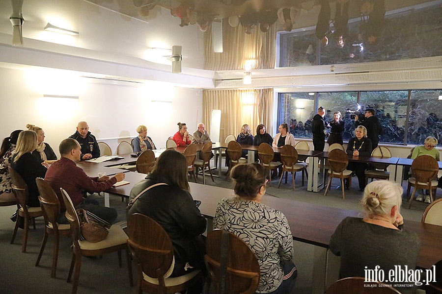 Debata o kotach wolno yjcych, fot. 3