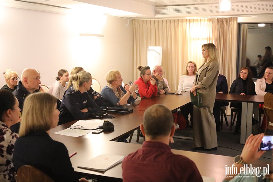 Debata o kotach wolno yjcych, fot. 35