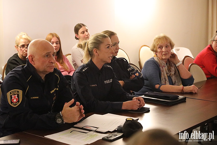 Debata o kotach wolno yjcych, fot. 36