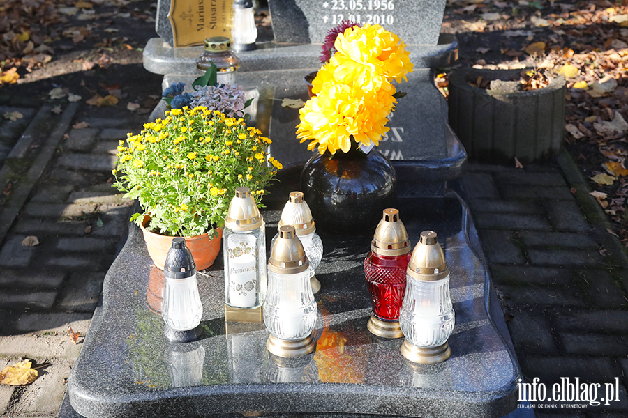 Elblanie odwiedzili groby bliskich, fot. 29