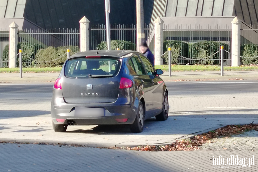 Mistrzowie Parkowania w Elblgu (cz 428), fot. 9