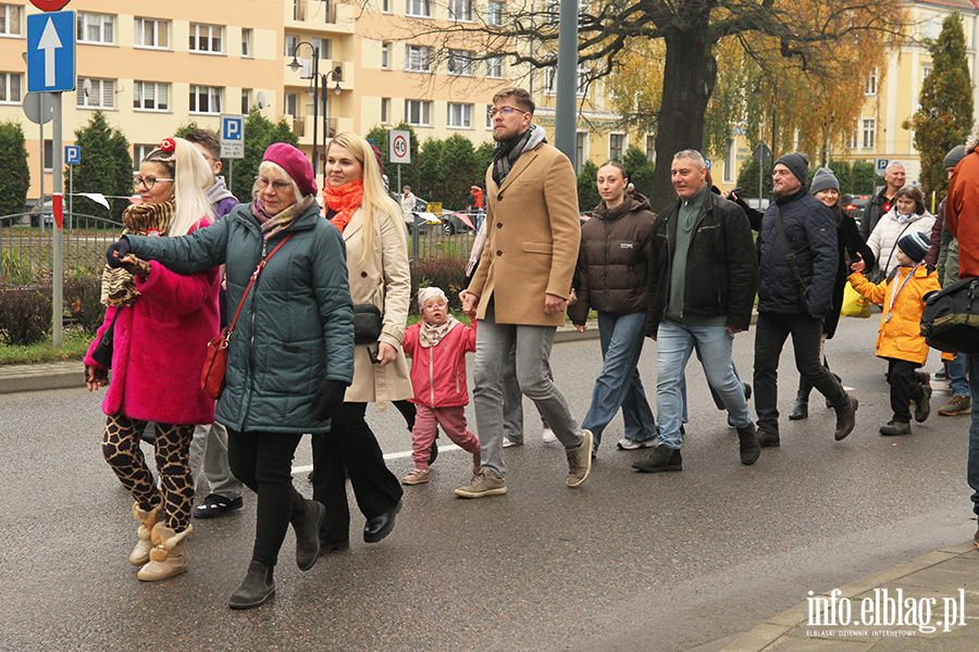Polonez na ulicach Elblga z okazji Narodowego wita Niepodlegoci, fot. 15