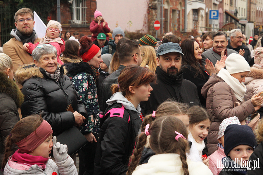 Polonez na ulicach Elblga z okazji Narodowego wita Niepodlegoci, fot. 33