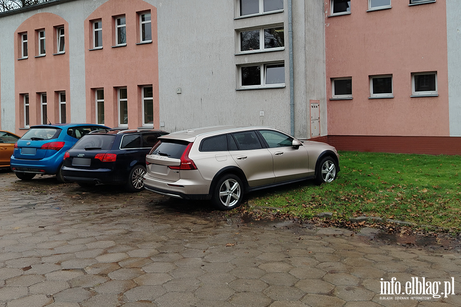 Mistrzowie Parkowania w Elblgu (cz 432), fot. 6