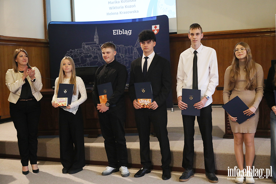 Modzi elblanie docenieni za wyniki w nauce , fot. 32