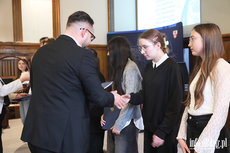 Modzi elblanie docenieni za wyniki w nauce , fot. 60