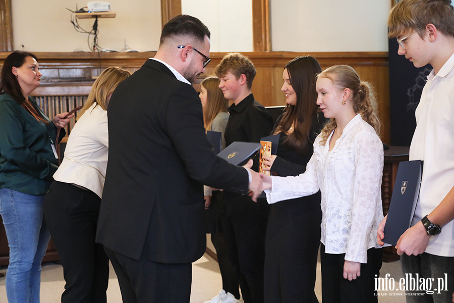 Modzi elblanie docenieni za wyniki w nauce , fot. 66