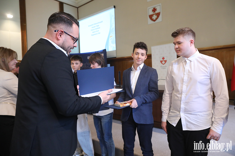 Modzi elblanie docenieni za wyniki w nauce , fot. 70