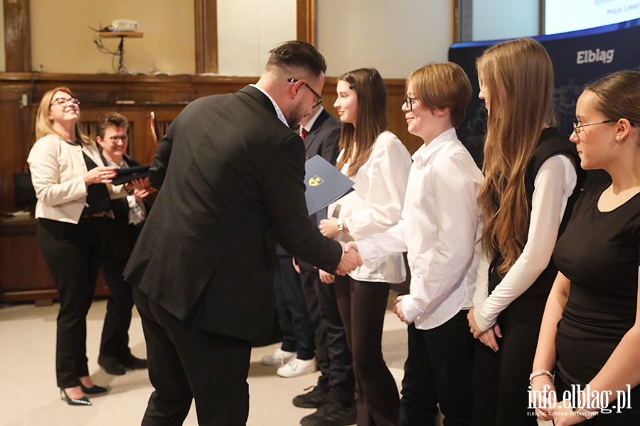 Modzi elblanie docenieni za wyniki w nauce , fot. 93