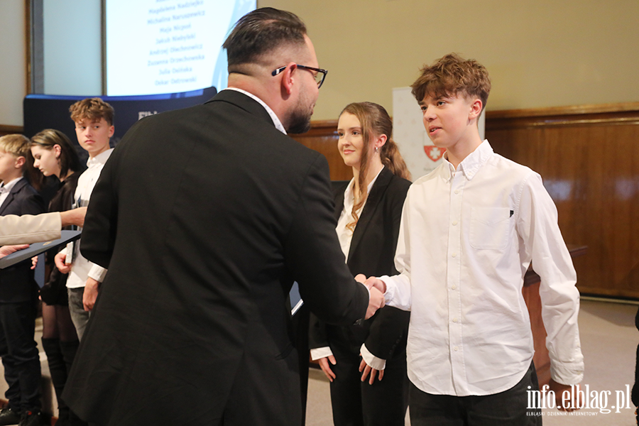 Modzi elblanie docenieni za wyniki w nauce , fot. 101