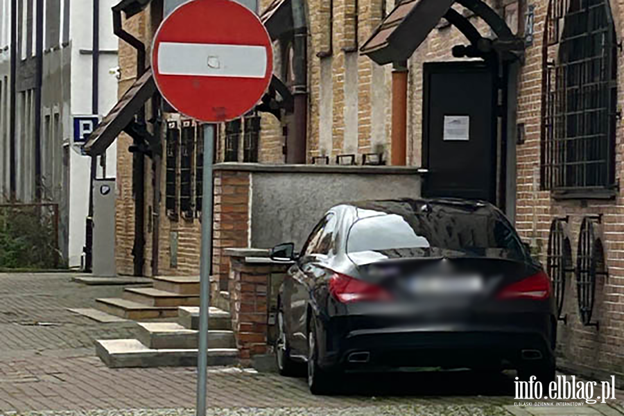 Mistrzowie Parkowania w Elblgu (cz 434), fot. 7