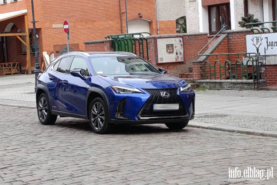 Mistrzowie Parkowania w Elbl�gu (cz�� 438), fot. 7