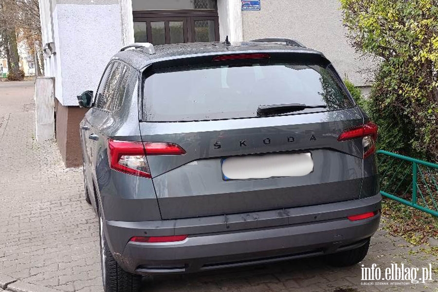 Mistrzowie Parkowania w Elbl�gu (cz�� 439), fot. 7