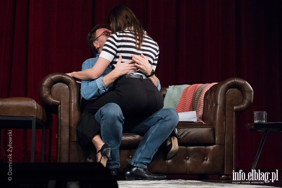 Listopadowa scena przy stoliku , fot. 12