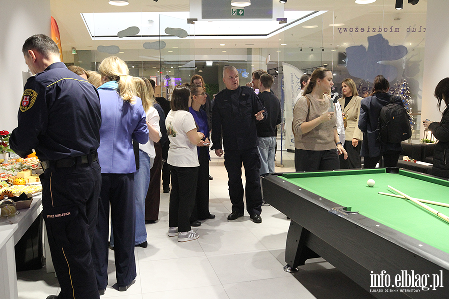 W CH Ogrody powstao miejsce dla modziey., fot. 35