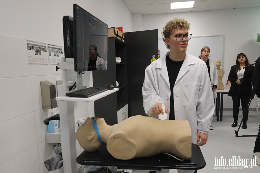 Pokaz nowego sprz�tu w AMiSNS, fot. 25