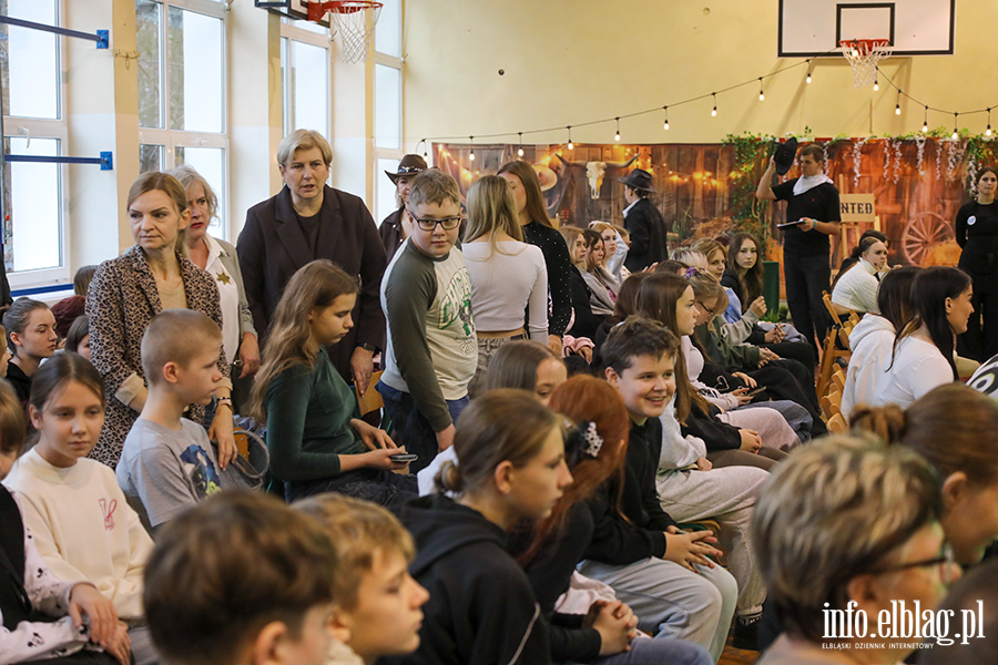 Konkurs fryzjerski - Zesp Szk Inynierii rodowiska i Usug, fot. 5