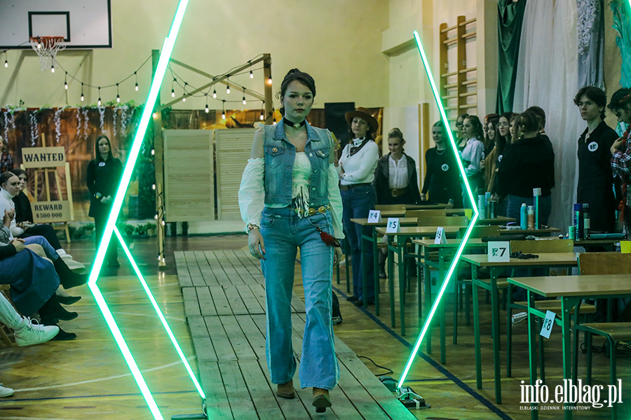 Konkurs fryzjerski - Zesp Szk Inynierii rodowiska i Usug, fot. 39