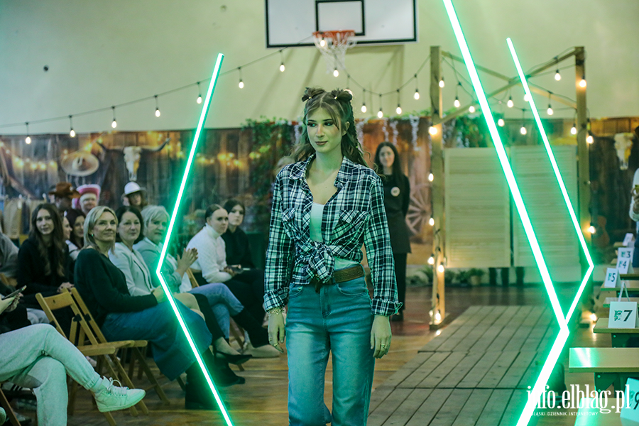 Konkurs fryzjerski - Zesp Szk Inynierii rodowiska i Usug, fot. 42