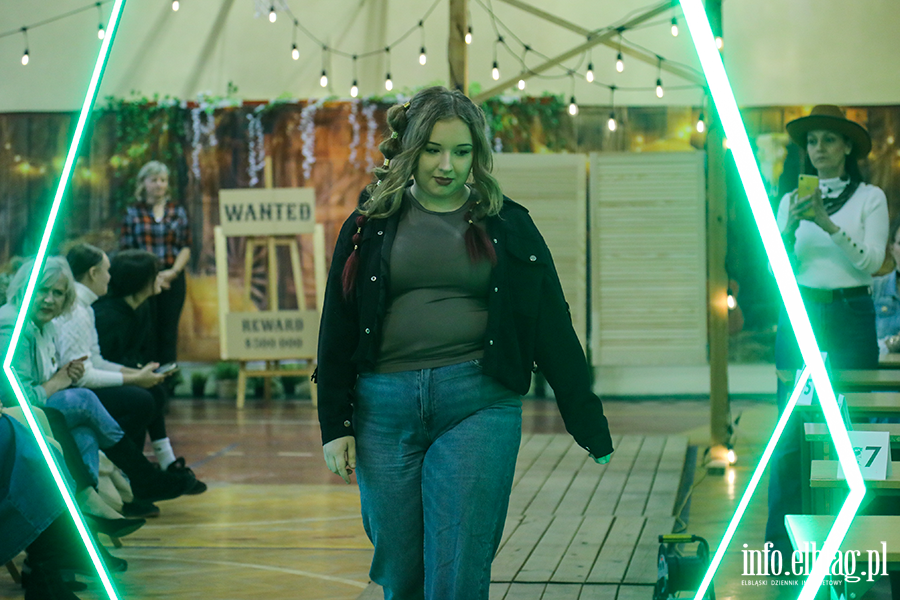 Konkurs fryzjerski - Zesp Szk Inynierii rodowiska i Usug, fot. 45