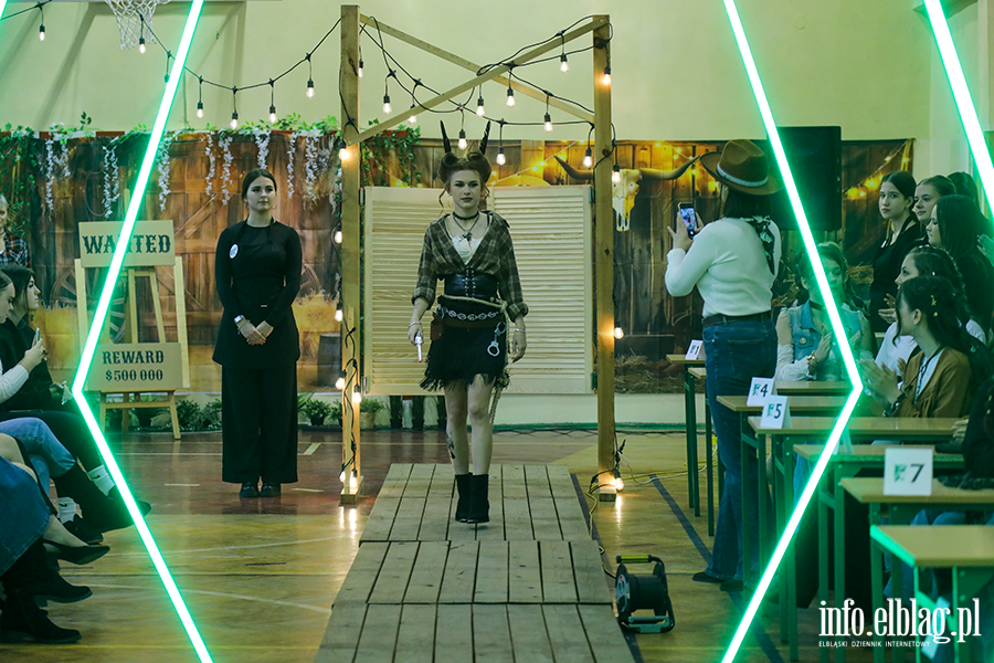 Konkurs fryzjerski - Zesp Szk Inynierii rodowiska i Usug, fot. 48