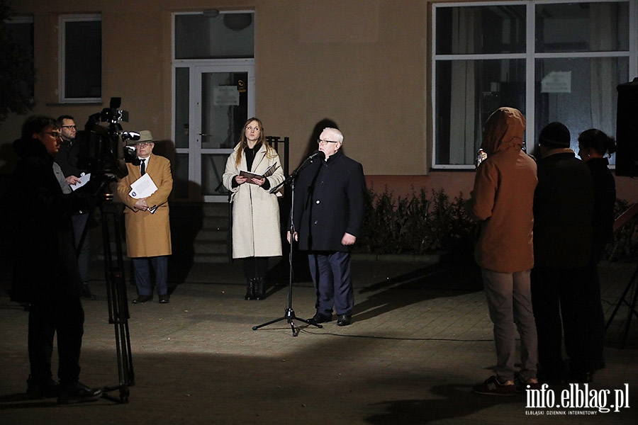 Elbl��anie uczcili pami�� ofiar Grudnia '70, fot. 27