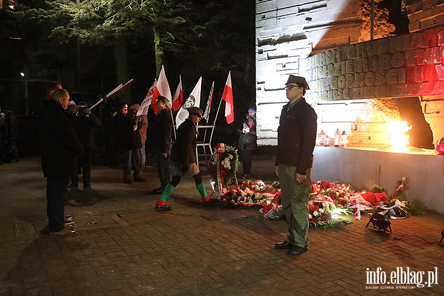 Elbl��anie uczcili pami�� ofiar Grudnia '70, fot. 41