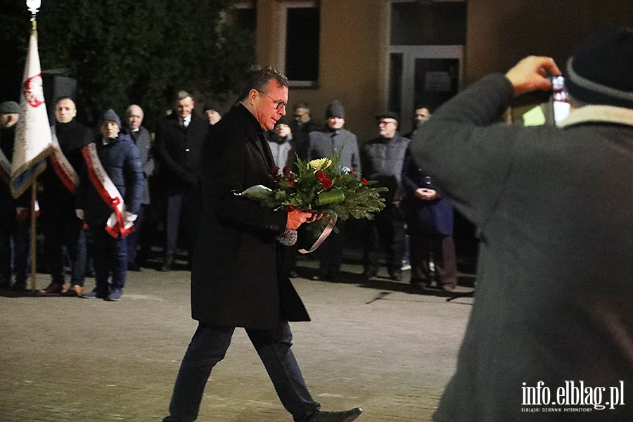 Elbl��anie uczcili pami�� ofiar Grudnia '70, fot. 46