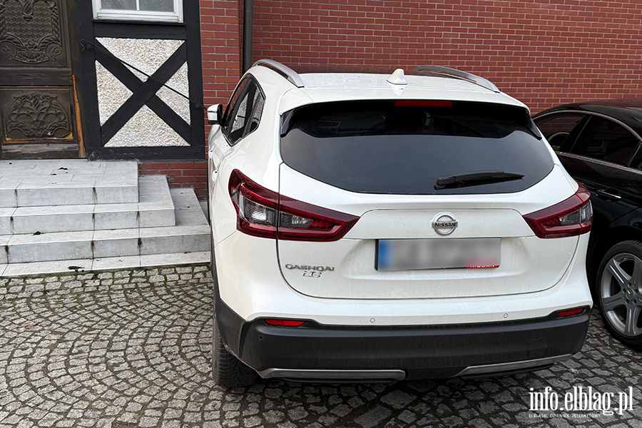 Mistrzowie Parkowania w Elbl�gu (cz�� 442)