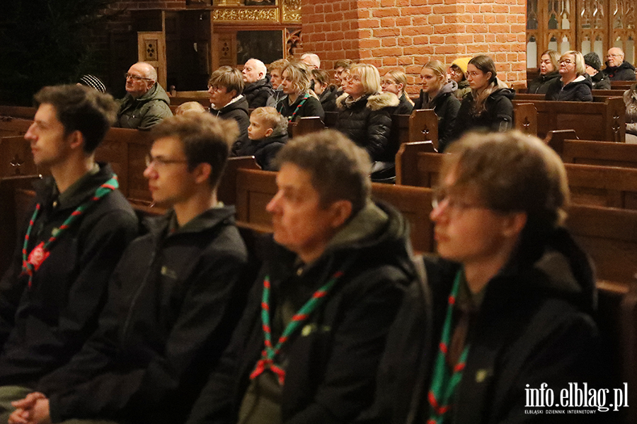 Betlejemskie �wiat�o Pokoju dotar�o do Elbl�ga, fot. 11