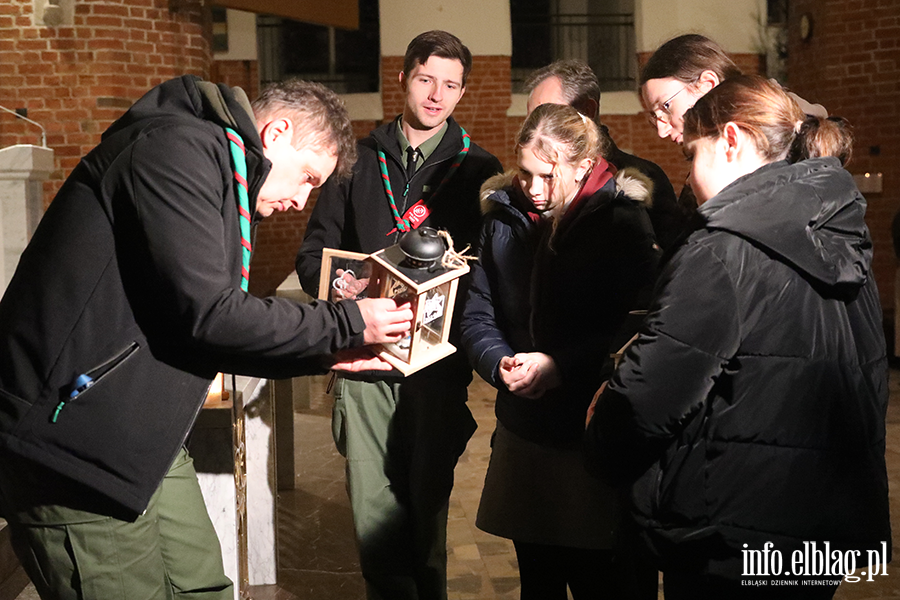 Betlejemskie �wiat�o Pokoju dotar�o do Elbl�ga, fot. 22