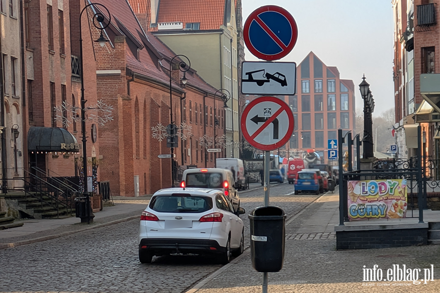 Mistrzowie Parkowania w Elbl�gu (cz�� 443), fot. 9