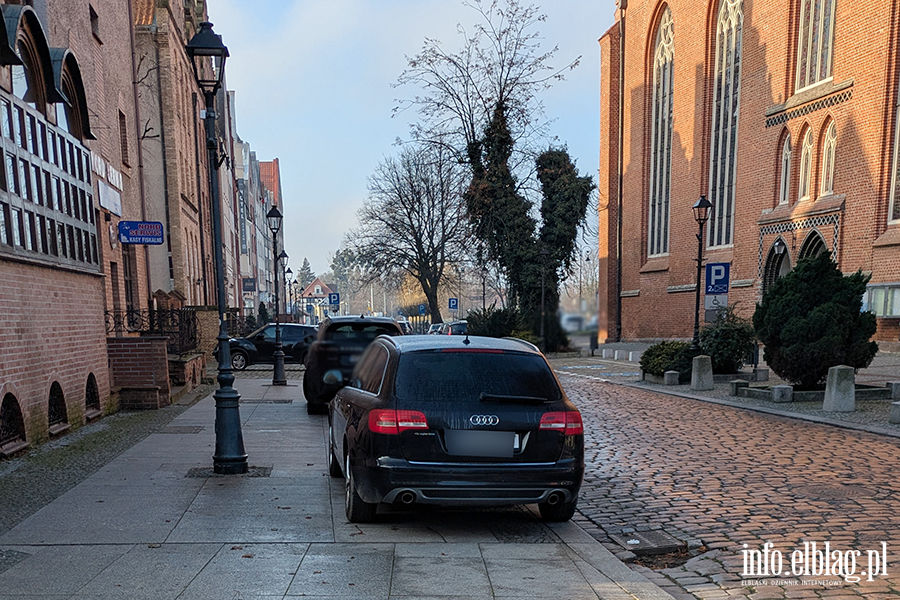 Mistrzowie Parkowania w Elbl�gu (cz�� 443), fot. 10