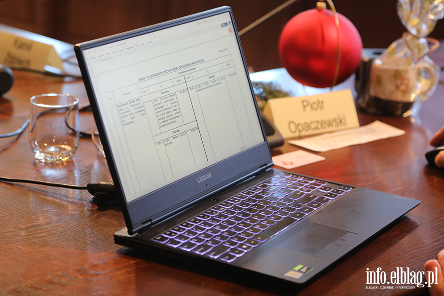 XII Sesja Rady Miejskiej - 23 grudnia 2025 r., fot. 25