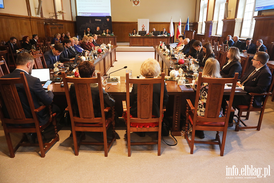 XII Sesja Rady Miejskiej - 23 grudnia 2025 r., fot. 31