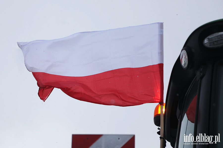 Traktory na wiaduktach nad S7. Protest rolnik�w w Elbl�gu, fot. 8