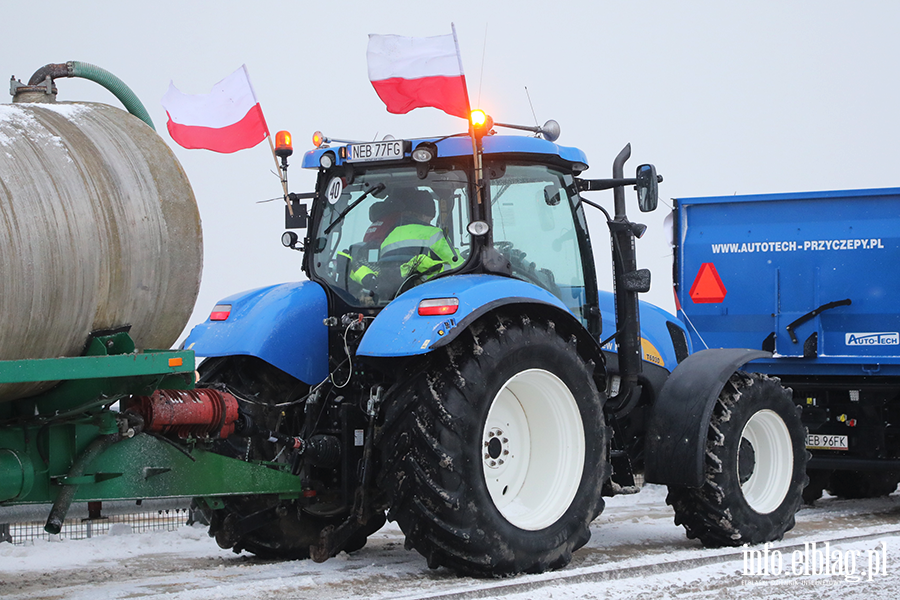 Traktory na wiaduktach nad S7. Protest rolnik�w w Elbl�gu, fot. 17